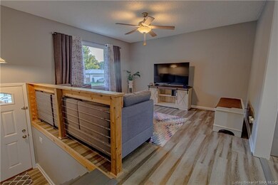 305 Pimlico Dr, New Albany, IN 47150 - photo 3