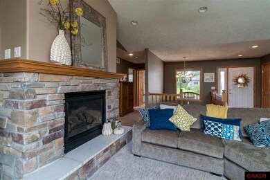 429 Woodhaven Ln, Mankato, MN 56001 - photo 6