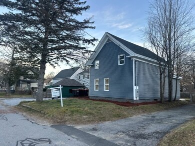 15 W Myrtle St, Orange, MA 01364 - photo 3