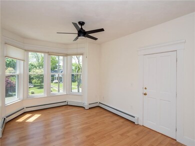 7 Howe St unit 2, Bristol, RI 02809 - photo 6