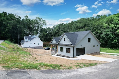 4027 Bow St, Cleveland, TN 37312 - photo 2