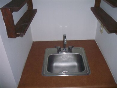 117 N Onsville Place, Jacksonville, NC 28546 - photo 6