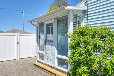 186 Clarendon Ave, Chicopee, MA 01013 - photo 5