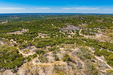 317 Private Road 2410, Hondo, TX 78861 - photo 5