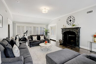 906 Briarbrook Dr, Houston, TX 77042 - photo 3