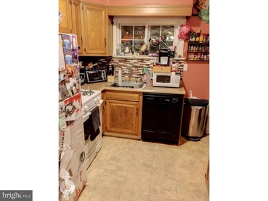 1708 Willow Ave, Hatboro, PA 19040 - photo 3