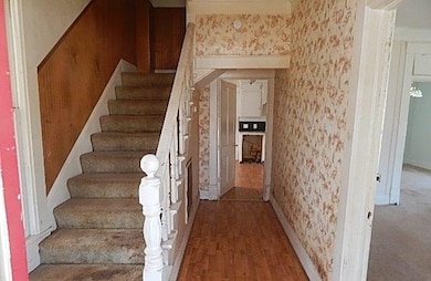 417 E Harrison Ave, Guthrie, OK 73044 - photo 2