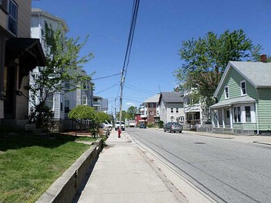 216 3rd Ave, Woonsocket, RI 02895 - photo 3