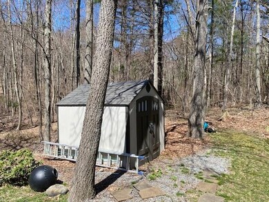 17 Burlingame Rd, Smithfield, RI 02917 - photo 3