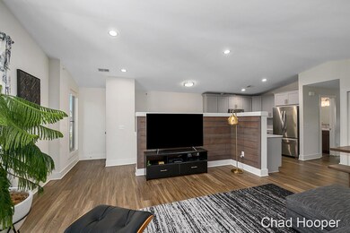 Family Room 4