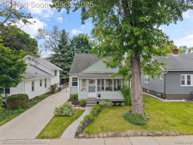 Front of Home/Street View