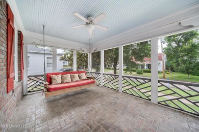 905FranklinSt-Exterior-27