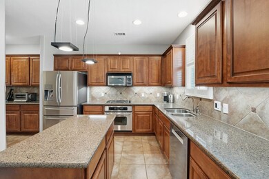 20608 Farm Pond Ln, Pflugerville, TX 78660 - photo 5