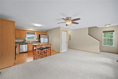 936 Mckinley Ave unit 10, Des Moines, IA 50315 - photo 5