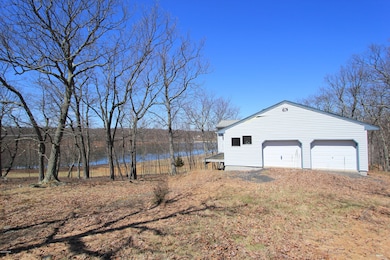 151 Mockingbird Ct, Bushkill, PA 18324 - photo 3