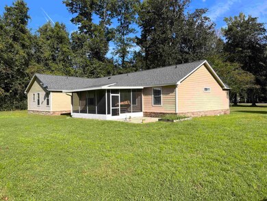 140 Ann Cir, Crawfordville, FL 32327 - photo 4