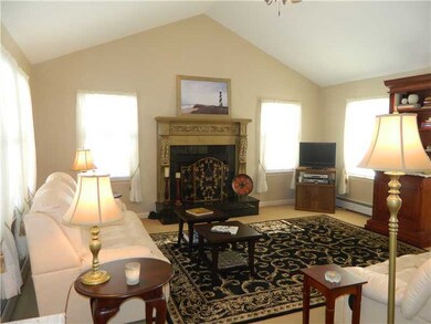 157 Sir Michael Cir, West Kingston, RI 02892 - photo 5