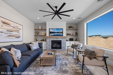 Main Living Area 4
