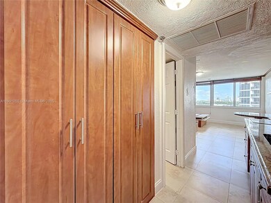 19201 Collins Ave unit 729, Sunny Isles Beach, FL 33160 - photo 6