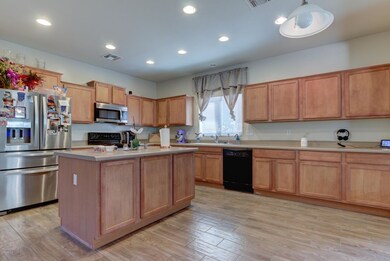 2358 N Monticello Dr-18
