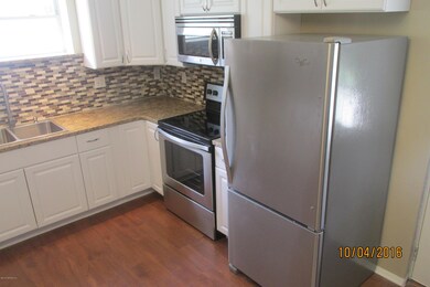 8805 Atter Ln, Jacksonville, FL 32216 - photo 5