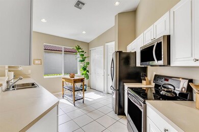 2254 Egret Cove Dr   (14)