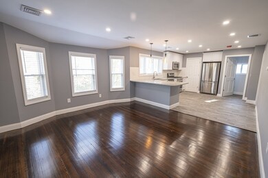 981 Hancock St unit 2, Quincy, MA 02170 - photo 4