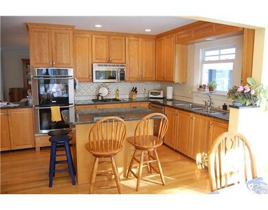 154 Rumstick Rd, Barrington, RI 02806 - photo 3