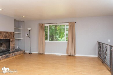 Living Room 3049-SMALL