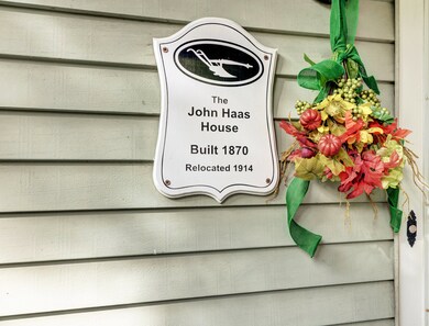 735 N Brainard St, Naperville, IL 60563 - photo 3