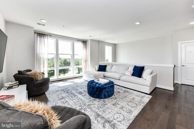 13380 Arrowbrook Centre Dr unit 56, Herndon, VA 20171 - photo 4