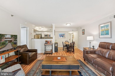 1024 N Utah St unit 524, Arlington, VA 22201 - photo 2