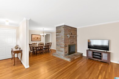 316 25th Ave NE, Center Point, AL 35215 - photo 3