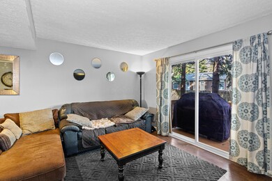 192 Charring Cross Rd (6)