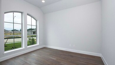 21115 Secret Garden Ln, Tomball, TX 77377 - photo 5