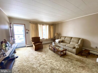 287 Wood St, Cumbola, PA 17930 - photo 3