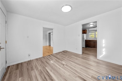 504 Longwood Ave, Farmville, VA 23901 - photo 5