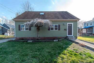 109 Pickering Rd, Rochester, NH 03839 - photo 2