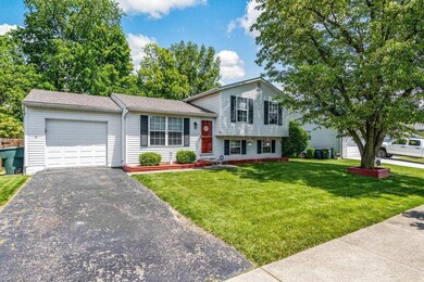 694 Cherryhurst Dr, Columbus, OH 43228 - photo 2