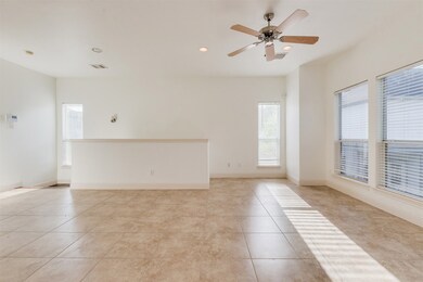 428 Pecore St unit A, Houston, TX 77009 - photo 2