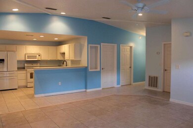 Unit C Living: Kitchen