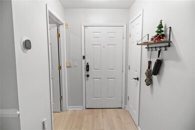 Entryway featuring light hardwood / wood-style flo