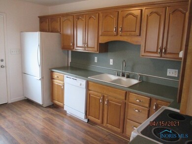 2610 108th St, Toledo, OH 43611 - photo 3