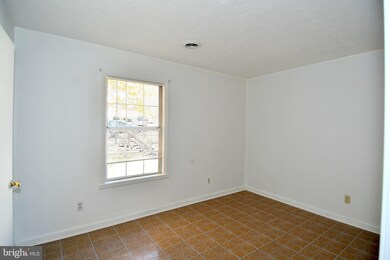 6 Westridge Ct unit 6 D, Berkeley Springs, WV 25411 - photo 5