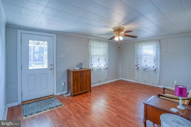 137 Stanley Ln, New Castle, DE 19720 - photo 5