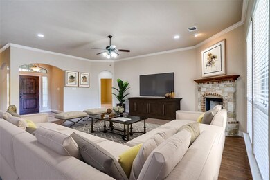 5708 Maple Valley Dr, Azle, TX 76020 - photo 5