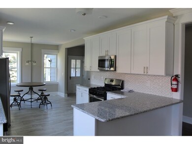 213 Heulings Ave, Riverside, NJ 08075 - photo 4