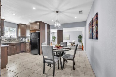 9005 Brydon Way, Sacramento, CA 95826 - photo 7