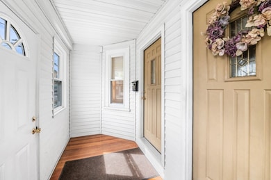 114 Cedar St unit 1, Somerville, MA 02144 - photo 2