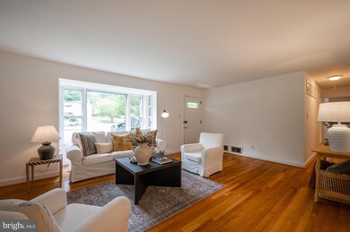 5909 Kelley Ct, Alexandria, VA 22312 - photo 5